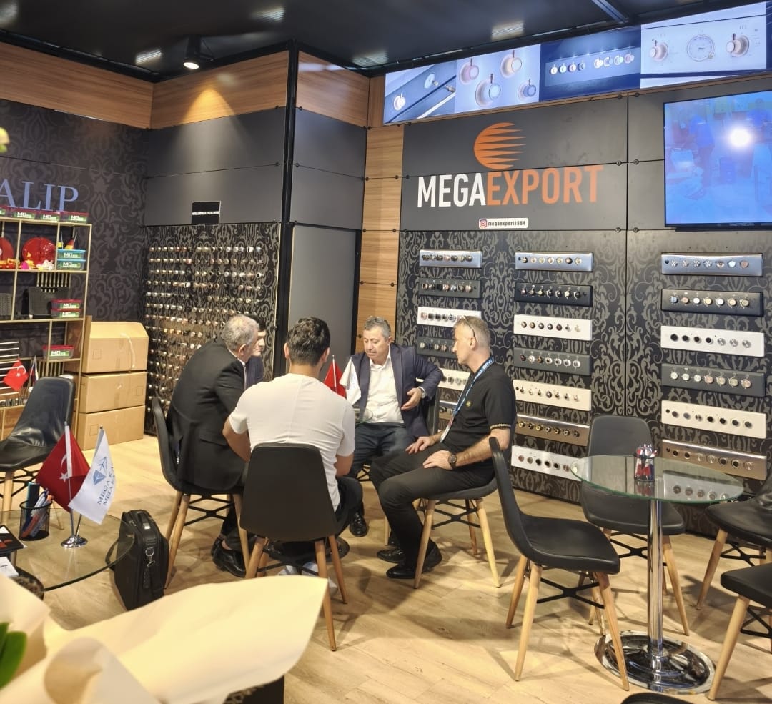 <br />
<b>Notice</b>:  Undefined variable: hizmetcek in <b>/home/akgoznak/megaeksport.com/blog-detay.php</b> on line <b>65</b><br />
