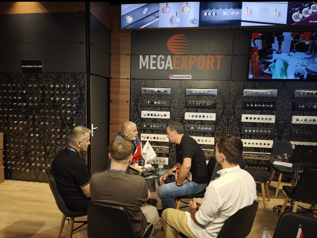 <br />
<b>Notice</b>:  Undefined variable: hizmetcek in <b>/home/akgoznak/megaeksport.com/blog-detay.php</b> on line <b>65</b><br />
